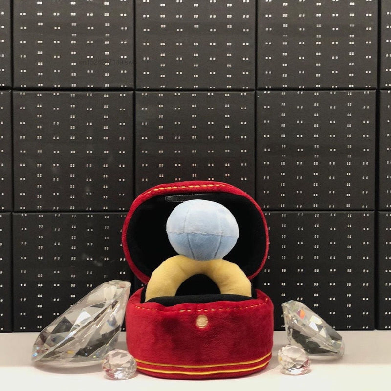 Bud & Co. LoveRing™ | Pelúcia Anel de Noivado